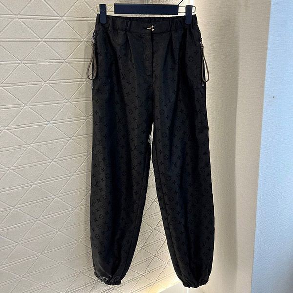 ☆超人気☆ルイヴィトン ジョギングパンツ 上下 セット vuw85262
